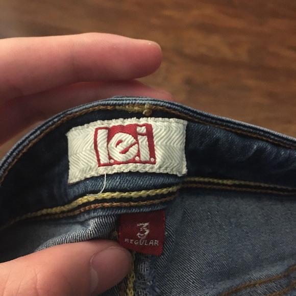 L.e.i Size 3r Women’s Denim Jeans - Picture 5 of 5